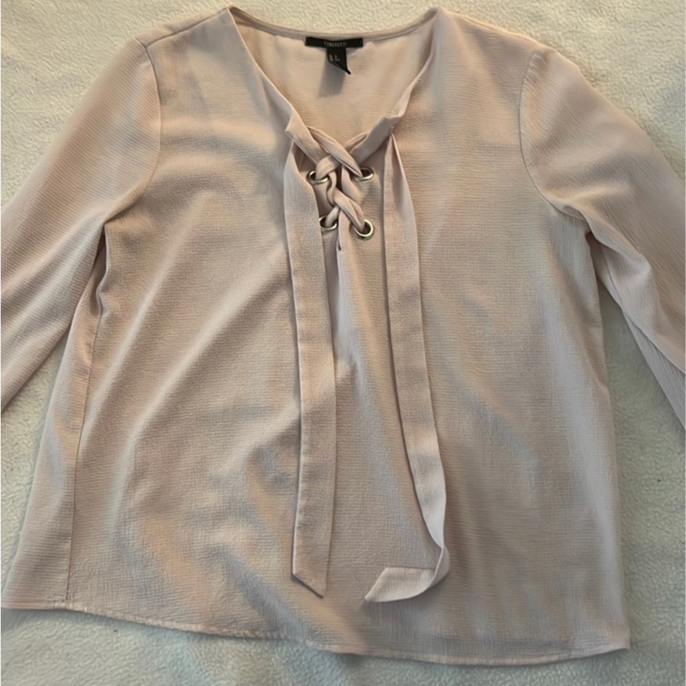 FOREVER 21 Pink blouse size S cuffed sleeve